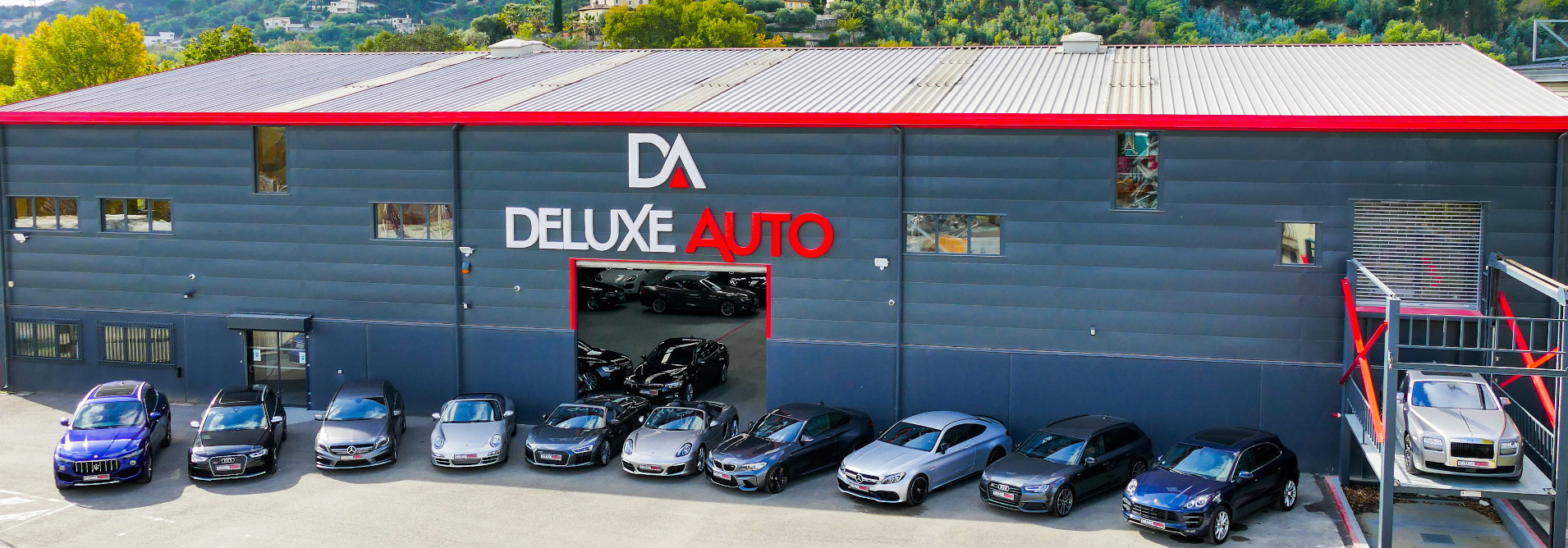 Deluxe auto, Acheter un véhicule, voiture, neuve et d'occasion